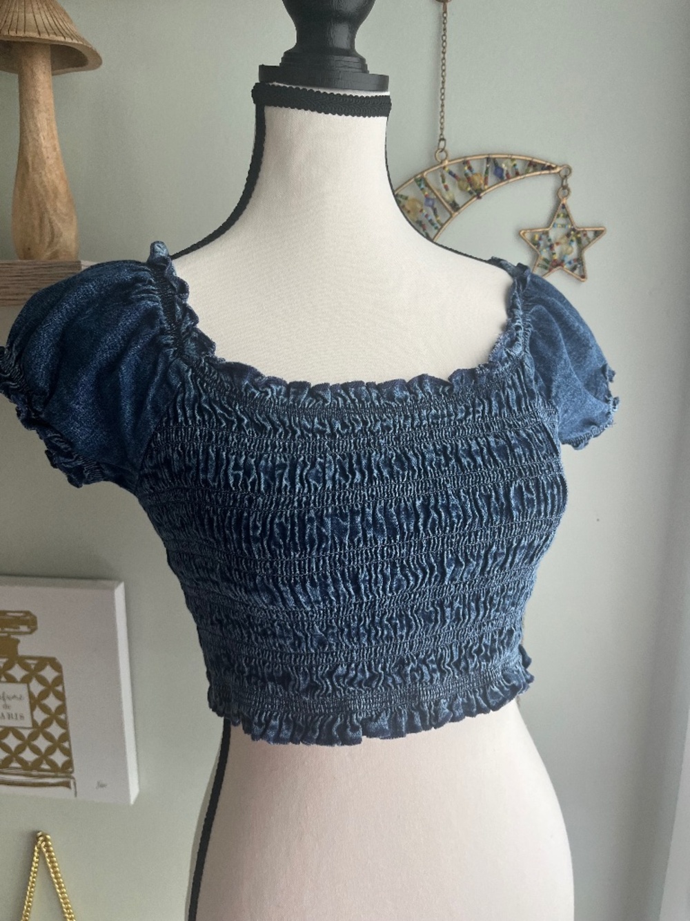 American Eagle small crop top